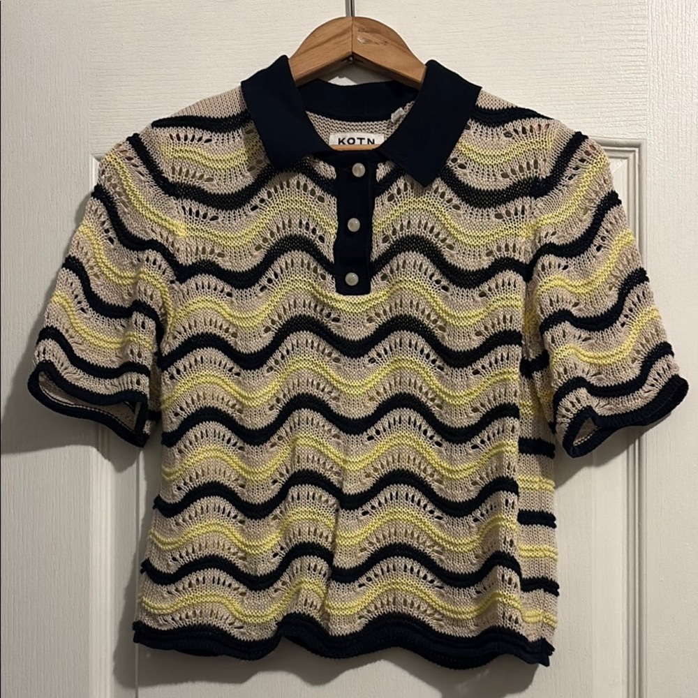 KOTN Women’s Sabah Polo Shirt - Black and Neon Yellow Waves